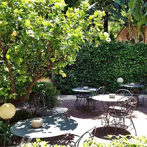 Select Garden *** Rome