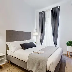  Apartment Germanico Luxury